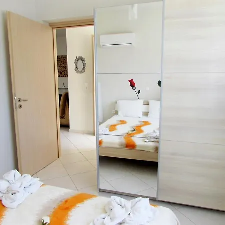 Ledras Villas * Gennadi