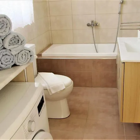 Ledras Villas Vila
