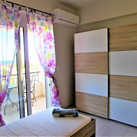 Ledras Villas Vila Gennadi